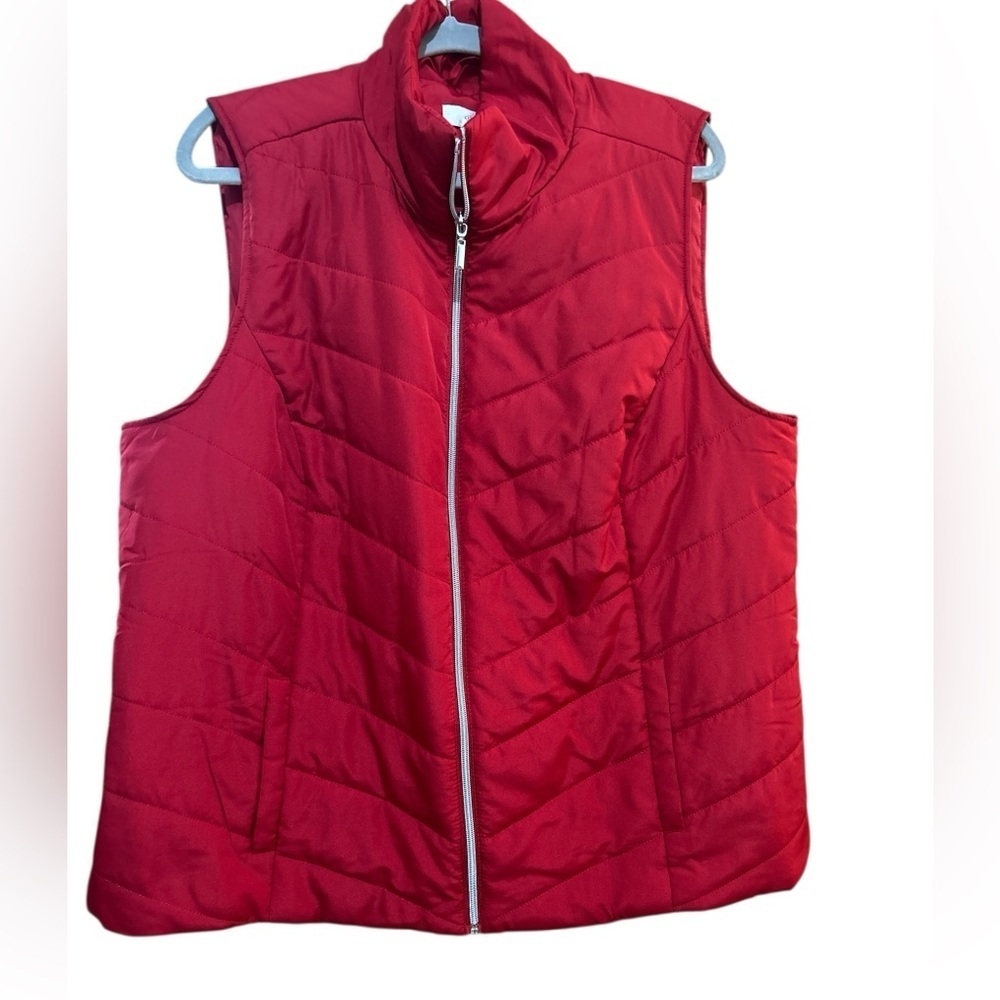 Lightweight Christopher & Banks Women’s Red Quilted Vest 2X